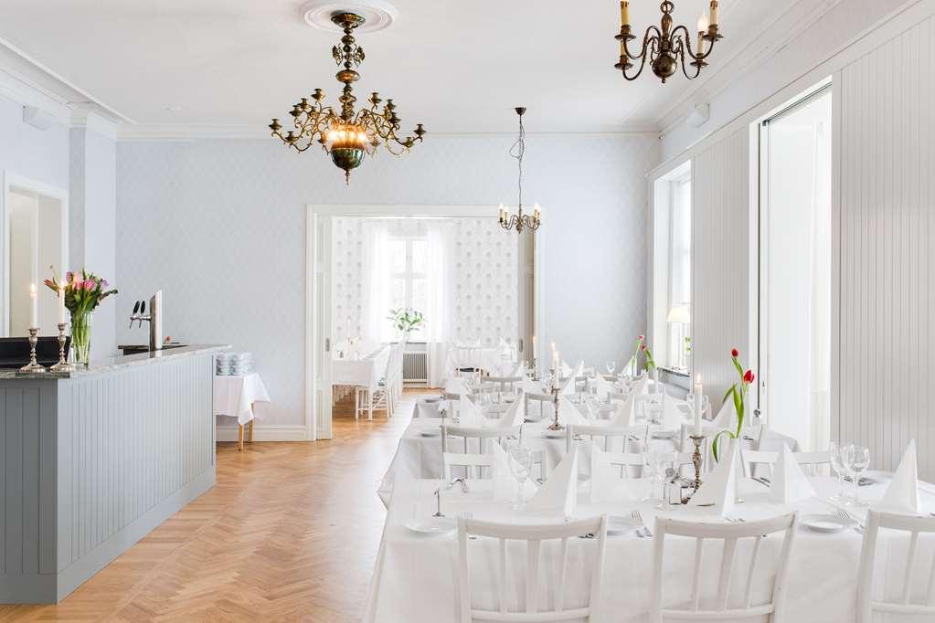Stiftsgarden Skelleftea Otel Restoran fotoğraf